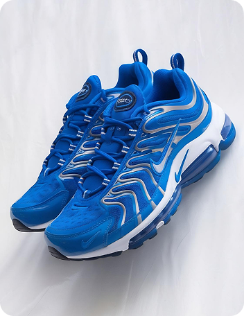 Sports Shoes